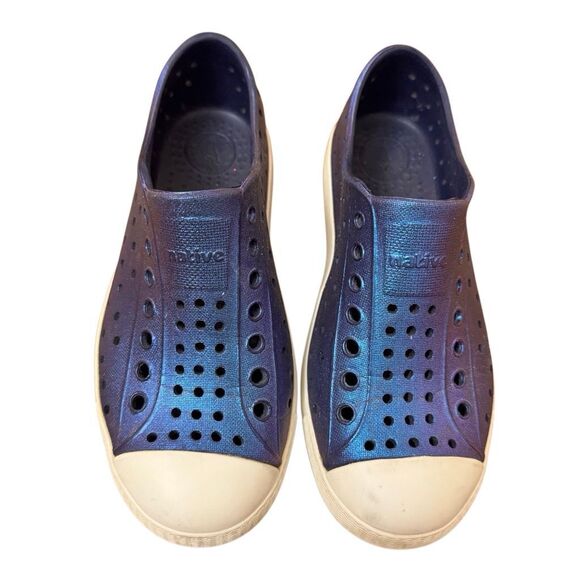 Native Jefferson Sneaker Shoes Iridescent Navy Blue / Purple Kids Size 13 - Picture 2 of 8